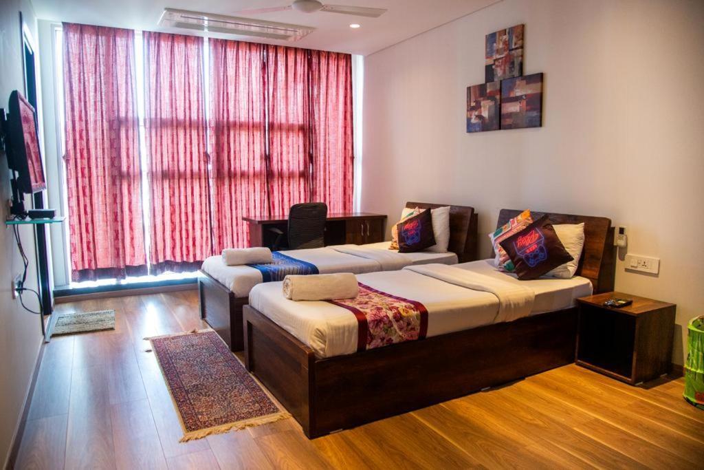 Guest House Service Apartments Pune Exterior foto